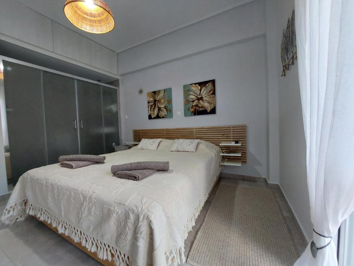 Zeppelin Apartment Loutráki Buitenkant foto